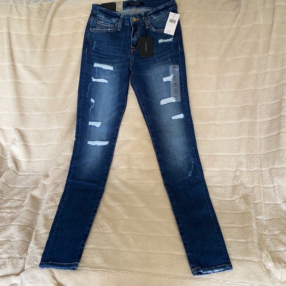 Buckle Denim - NWT - Buckle,Flying Monkey, Skinny Jeans size - 24